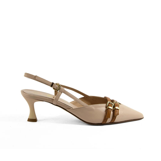 DÉCOLLETÉ SLINGBACK IN PELLE BEIGE CON PUNTA SFILATA, DETTAGLIO DOPPIO CINTURINO CUOIO E TACCO BASSO