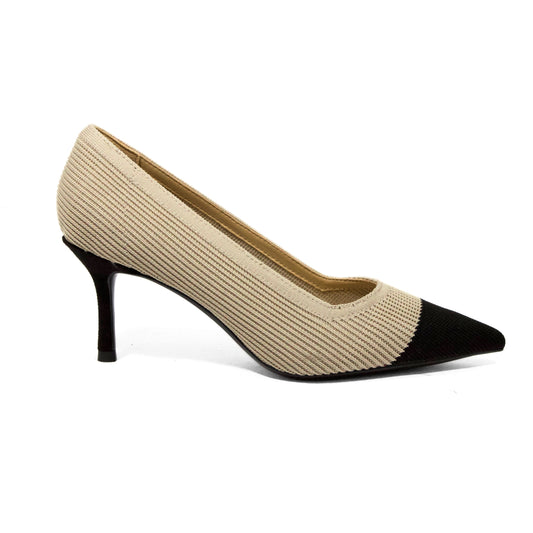 DÉCOLLETÉ IN TESSUTO FLYKNIT BEIGE CON PUNTA SFILATA NERA E TACCO ALTO