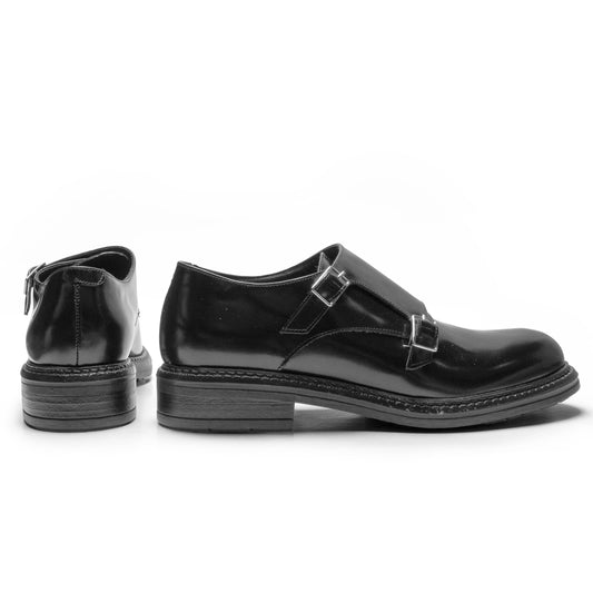 MOCASSINO MODELLO MONK CON DOPPIA FIBBIA IN ASPORT NERO E SUOLA IN GOMMA