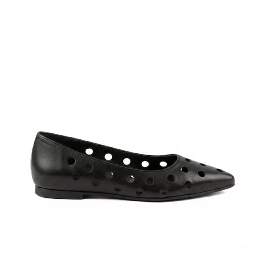 Suede moccasin with clamp