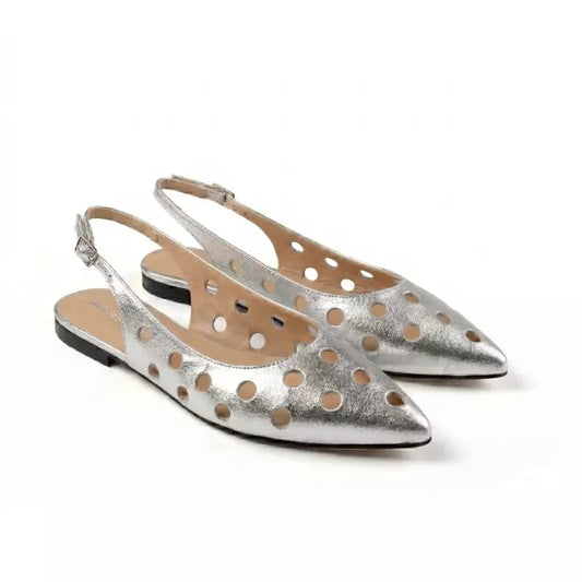 Ballerina slingback in pelle laminata argento traforata con punta sfilata