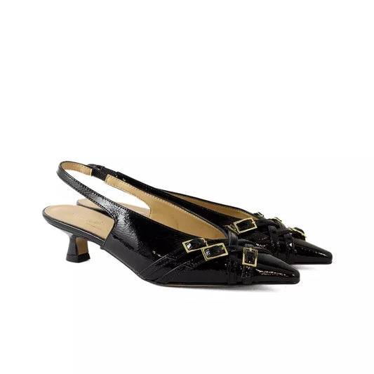 Décolleté slingback in naplak nero con punta sfilata, dettagli cinturini e tacco basso