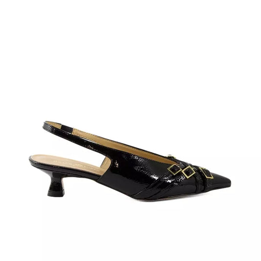 Décolleté slingback in naplak nero con punta sfilata, dettagli cinturini e tacco basso