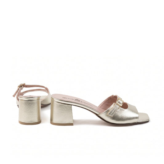 Sabot mules in nappa laminata platino con tacco largo 5 cm | Michele Lopriore