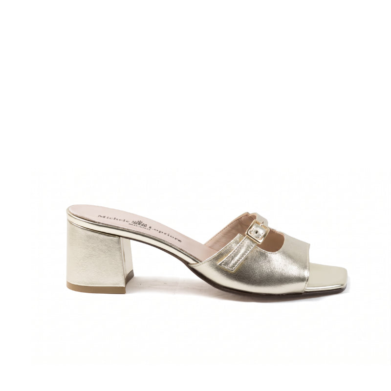 Sabot mules in nappa laminata platino con tacco largo 5 cm | Michele Lopriore