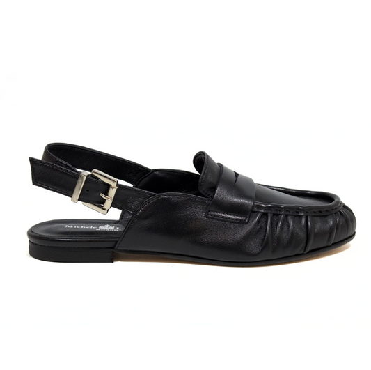 MOCASSINO SLINGBACK IN PELLE NERA CON VASCHETTA ARRICCIATA E CINTURINO