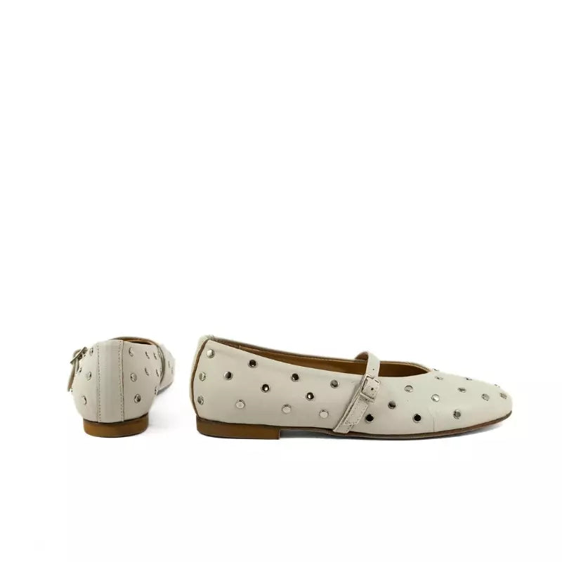 Ballerina Mary Jane off white con borchie argento | Michele Lopriore