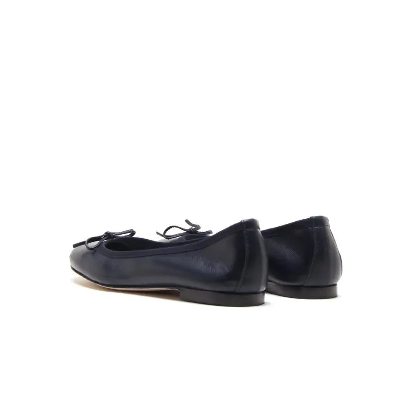 Ballerina in nappa blu con fiocco | Michele Lopriore