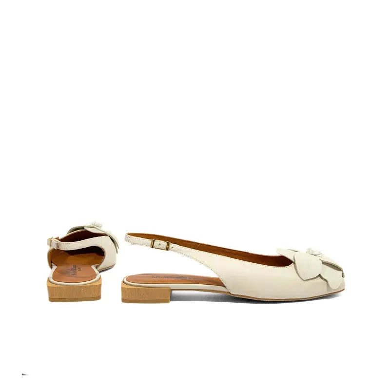 Ballerina slingback nappa latte con fiore | Michele Lopriore