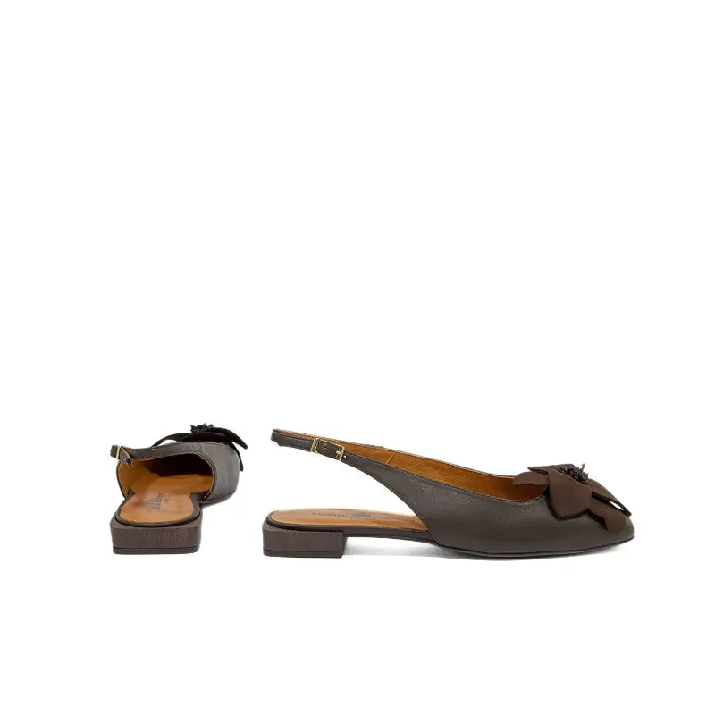 Ballerina slingback in pelle testa di moro con fiore punta quadrata | Michele Lopriore
