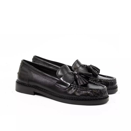 Mocassino in nappa nera con nappine | Michele Lopriore