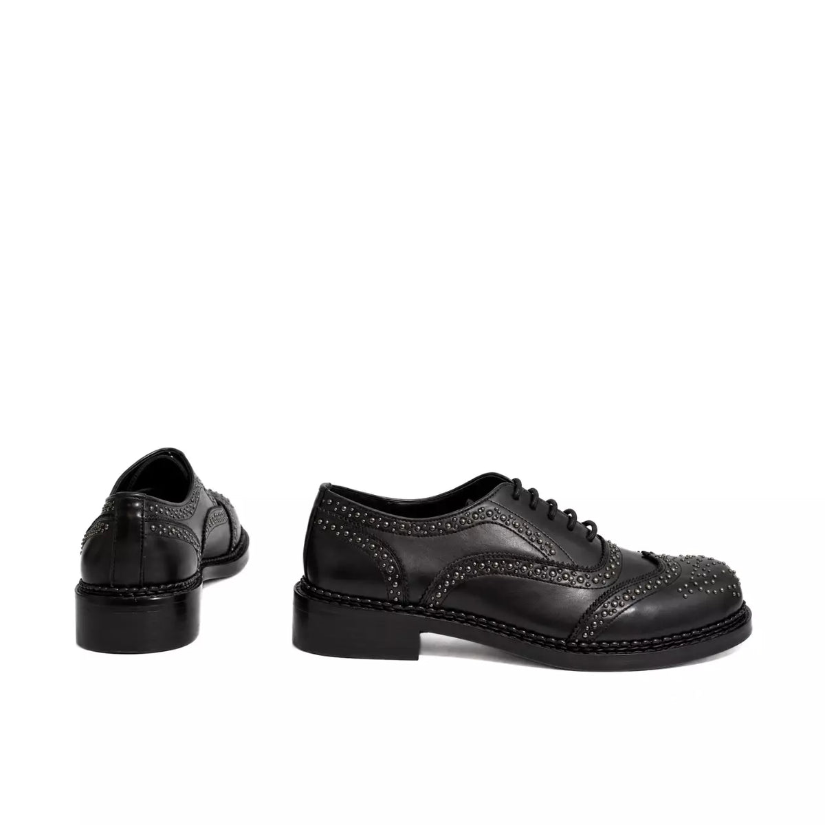 Oxford nera in vera pelle con lavorazione brogue | Michele Lopriore