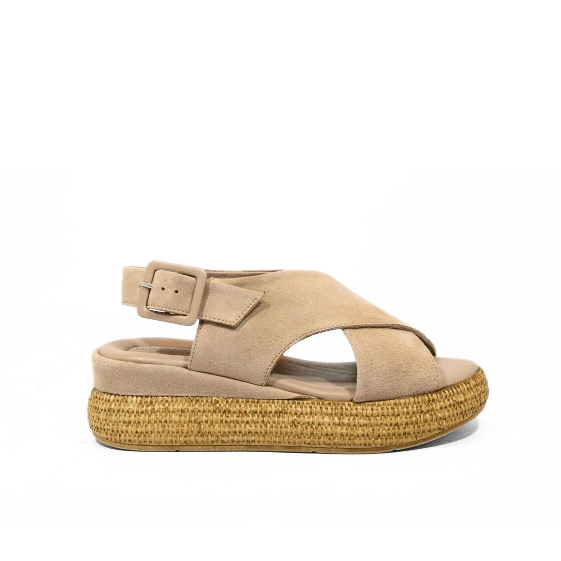  Sandali donna con platform in vero camoscio tortora, zeppa in rafia naturale intrecciata e cinturino regolabile Made in Italy
