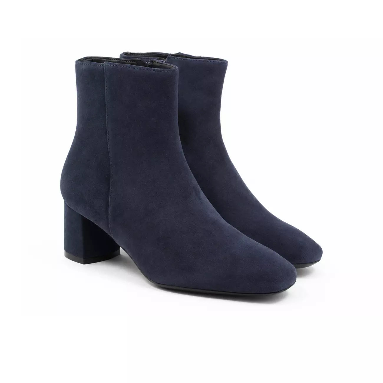 Tronchetto blu navy in camoscio con tacco largo | Michele Lopriore