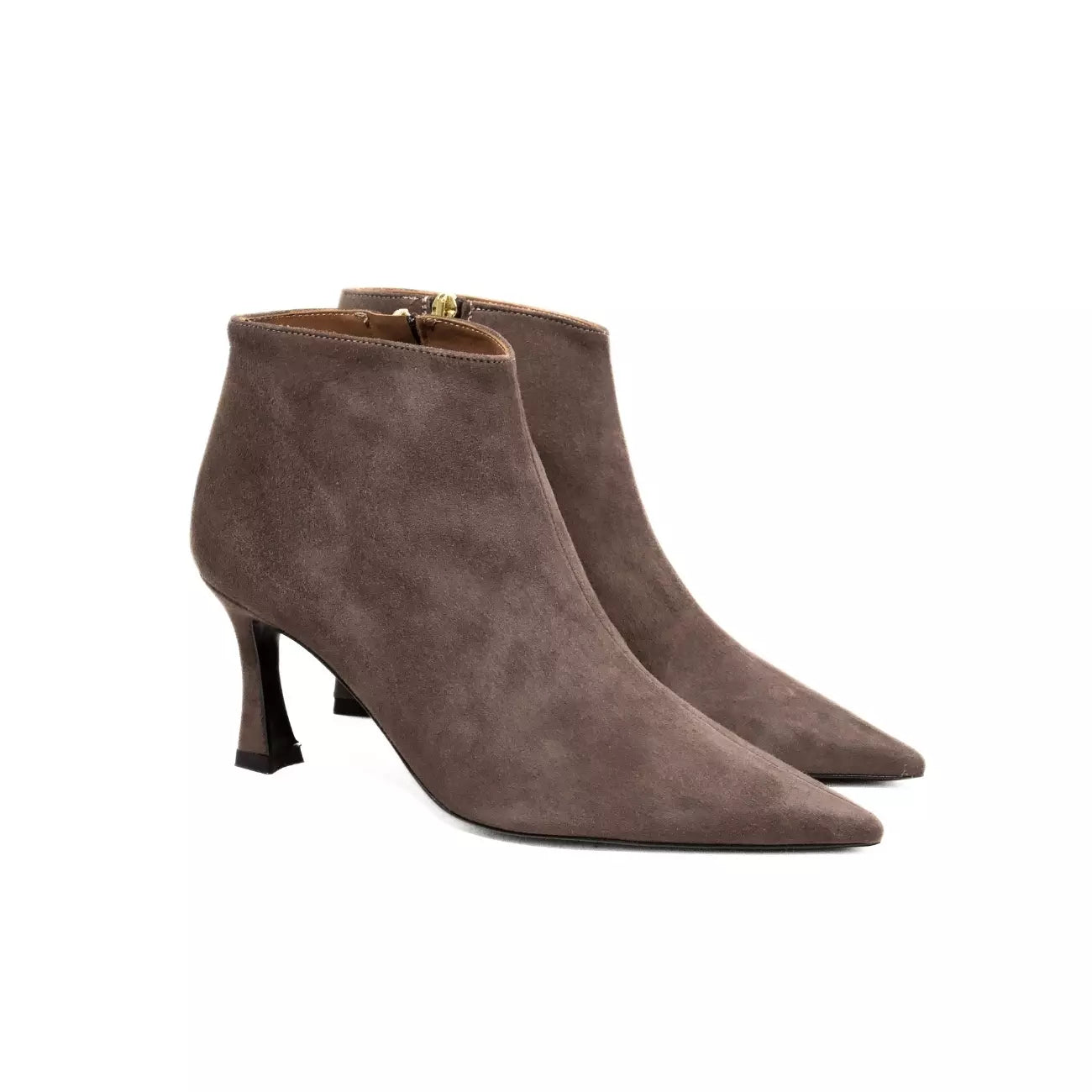 Tronchetto donna in camoscio taupe con tacco | Michele Lopriore