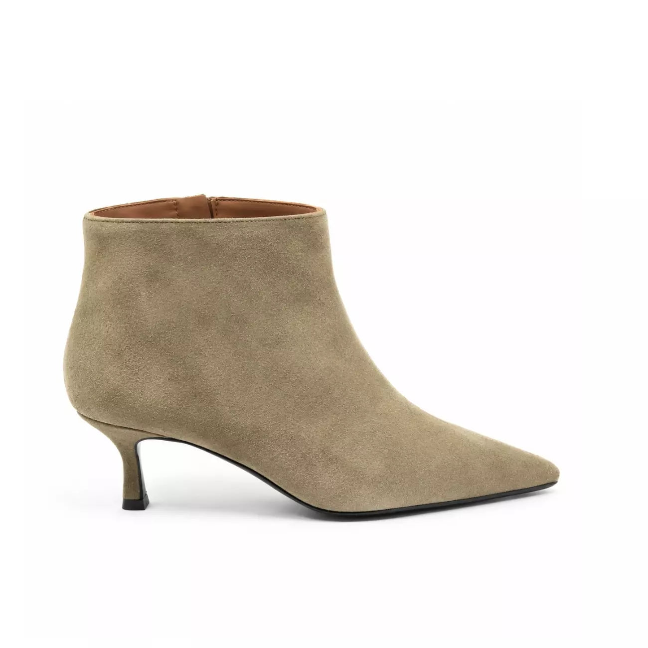 Tronchetto in crosta taupe con tacco 5 cm  | Michele Lopriore