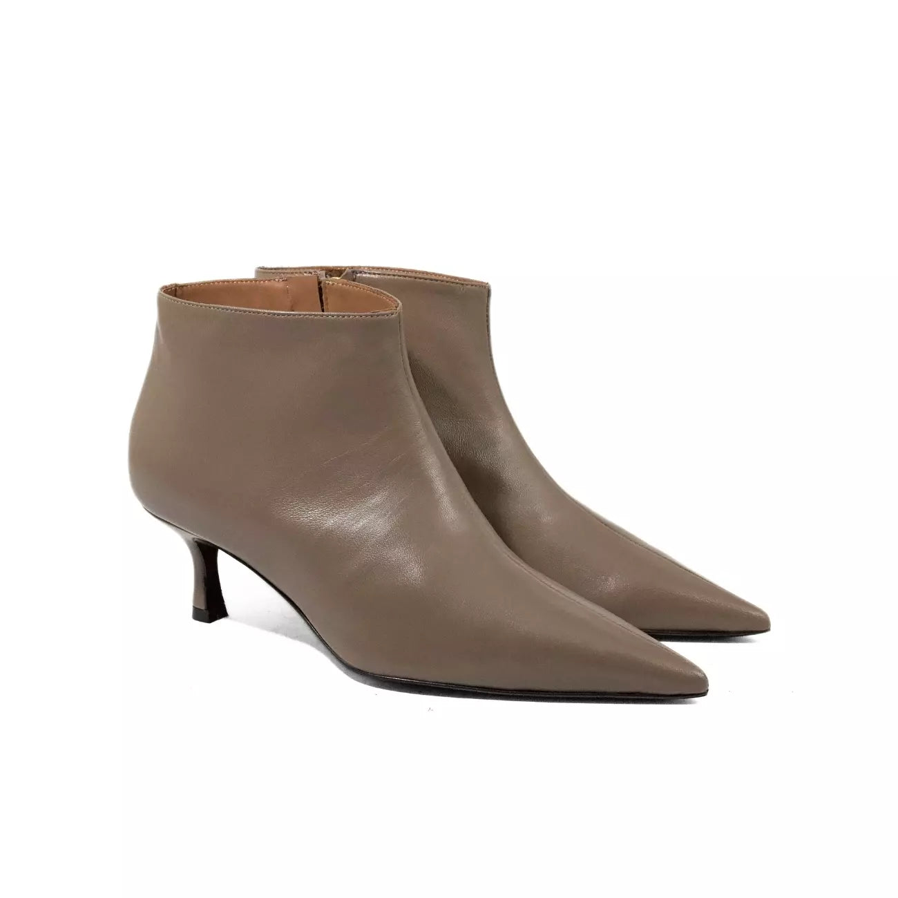 Tronchetto in nappa taupe con tacco | Michele Lopriore